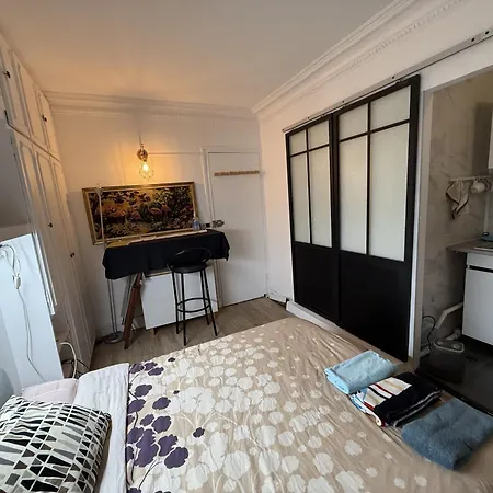 15e G Tour Eiffel Roland Garros Apartment *